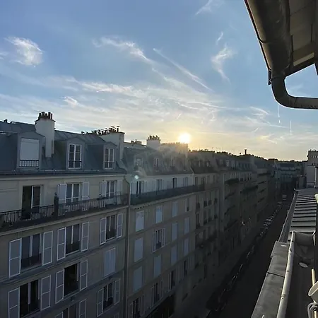 Upscale 80M2 2 Bedroom Apartment Near Champs Elysees-2